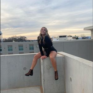 Meet your Posher, Molly